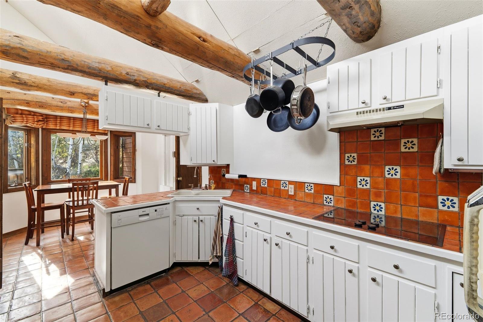 MLS Image #14 for 7573 s sourdough drive,morrison, Colorado
