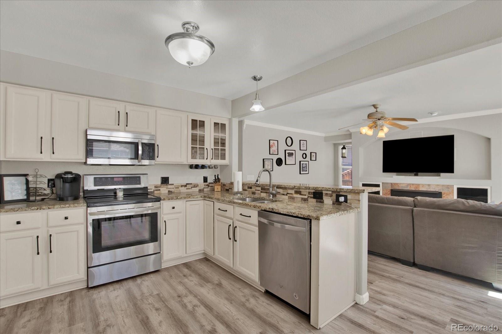 MLS Image #14 for 970  sage sparrow circle,highlands ranch, Colorado