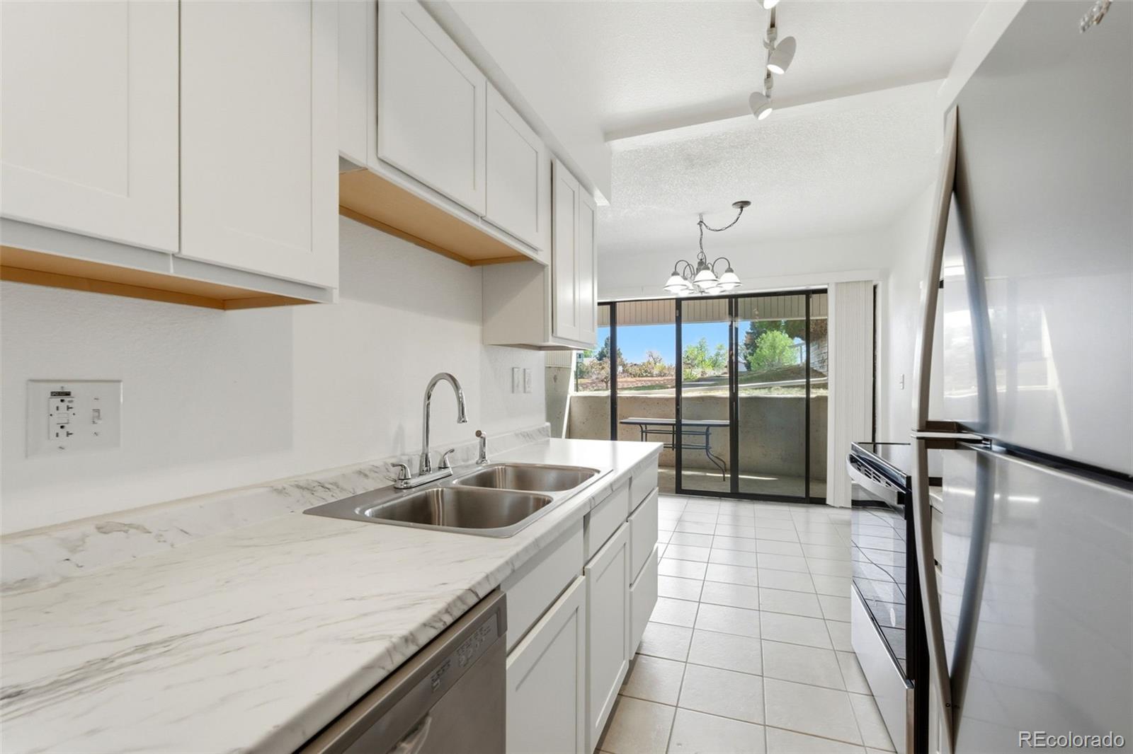MLS Image #9 for 3868 s fraser street,aurora, Colorado