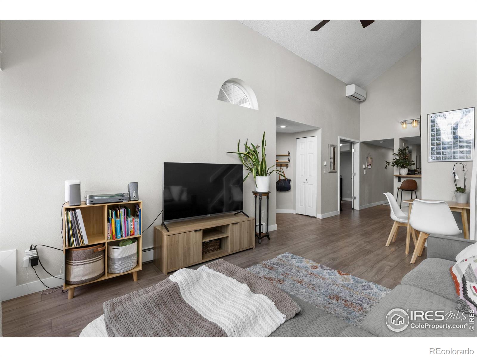 MLS Image #5 for 7436  singing hills court,boulder, Colorado