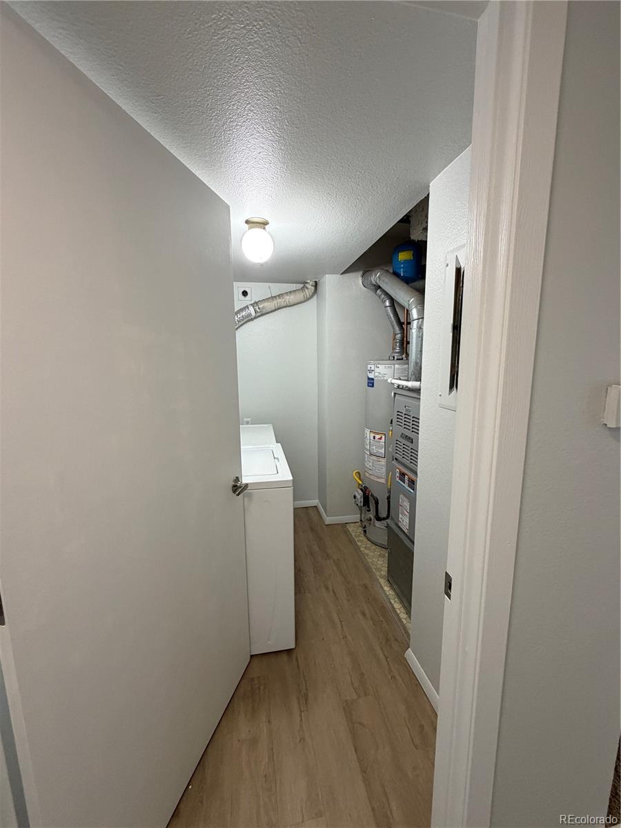 MLS Image #7 for 8741  dawson street 204,denver, Colorado