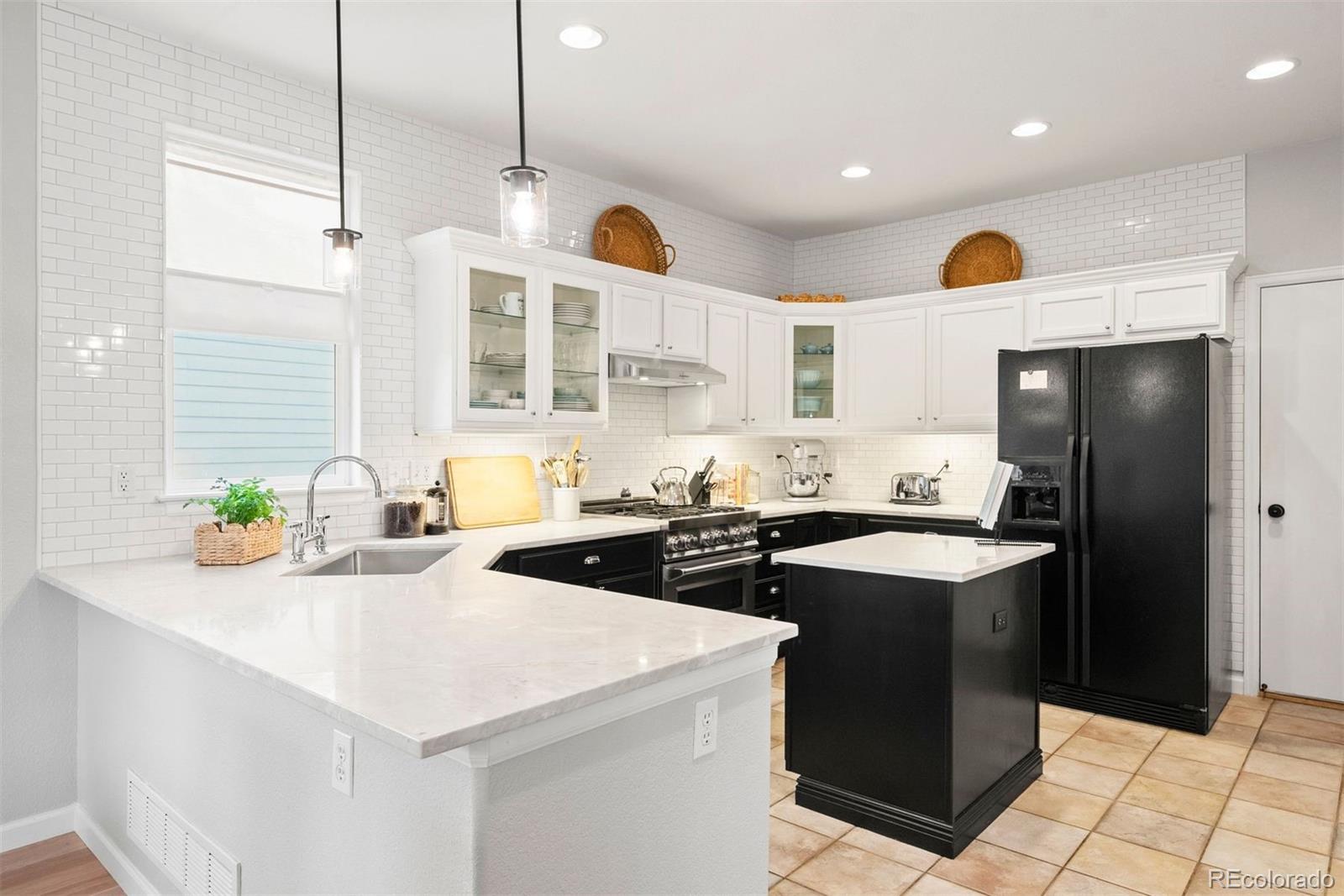 MLS Image #12 for 18080 e orchard place,aurora, Colorado