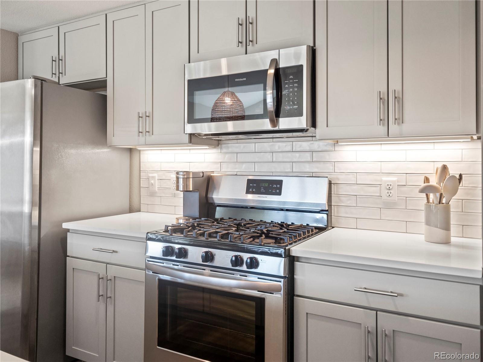 MLS Image #6 for 210 s cherrywood drive,lafayette, Colorado