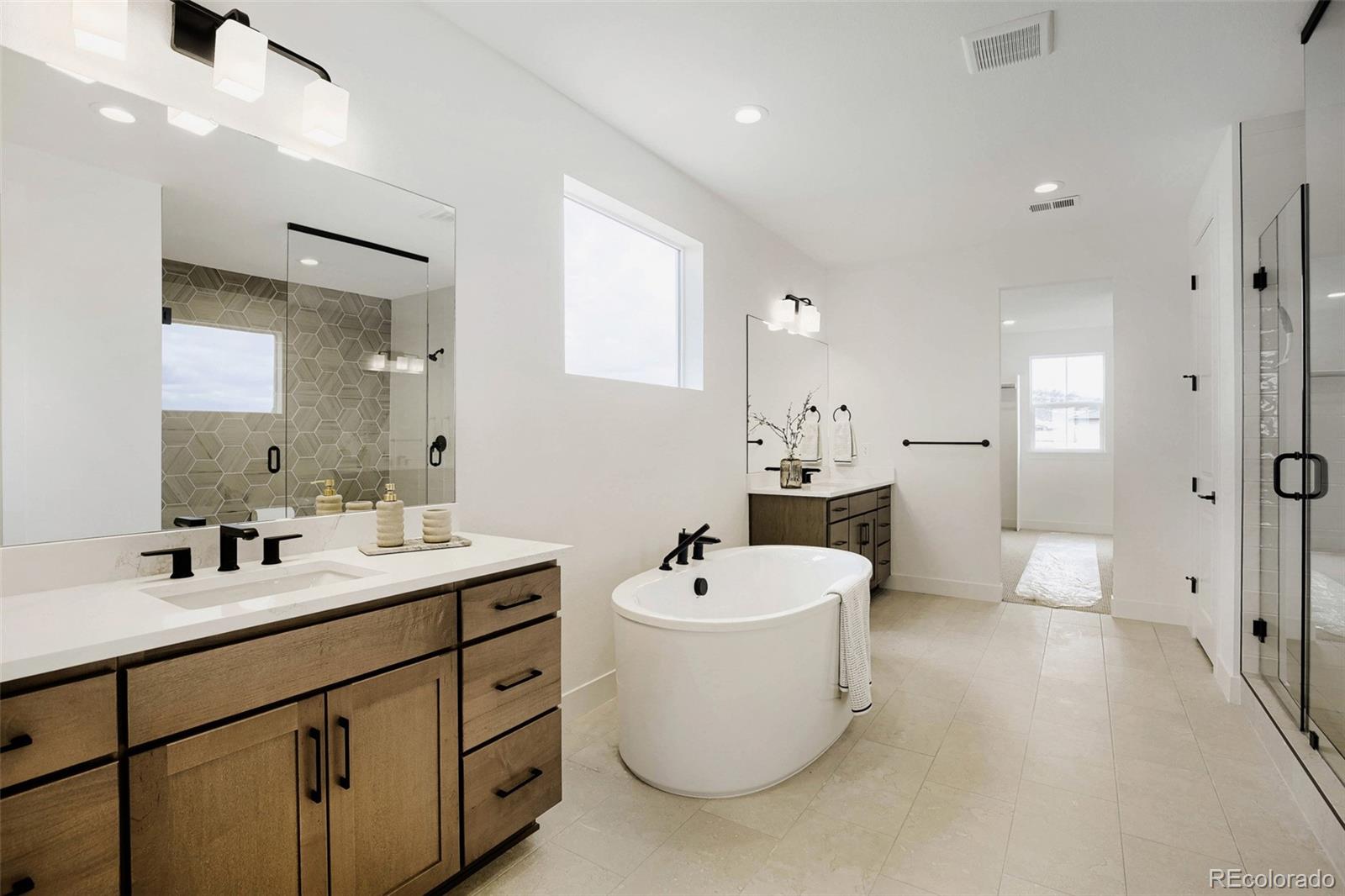 MLS Image #9 for 3184  westcliff drive,loveland, Colorado