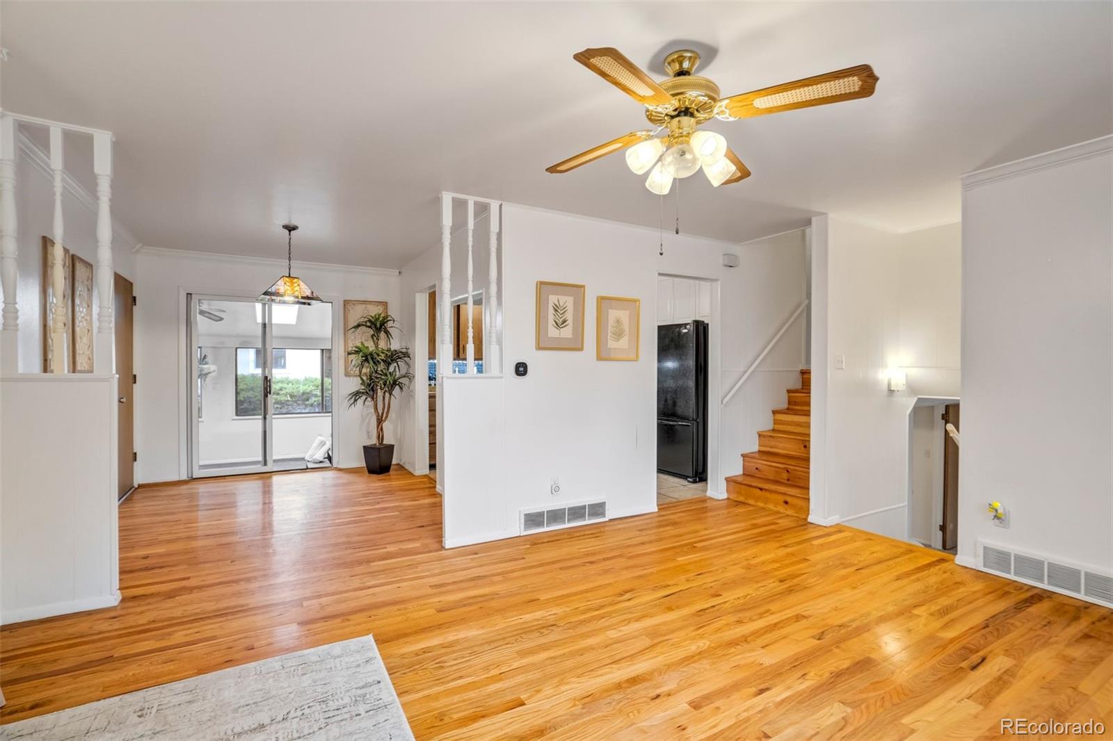 MLS Image #4 for 1610  dixon drive,colorado springs, Colorado