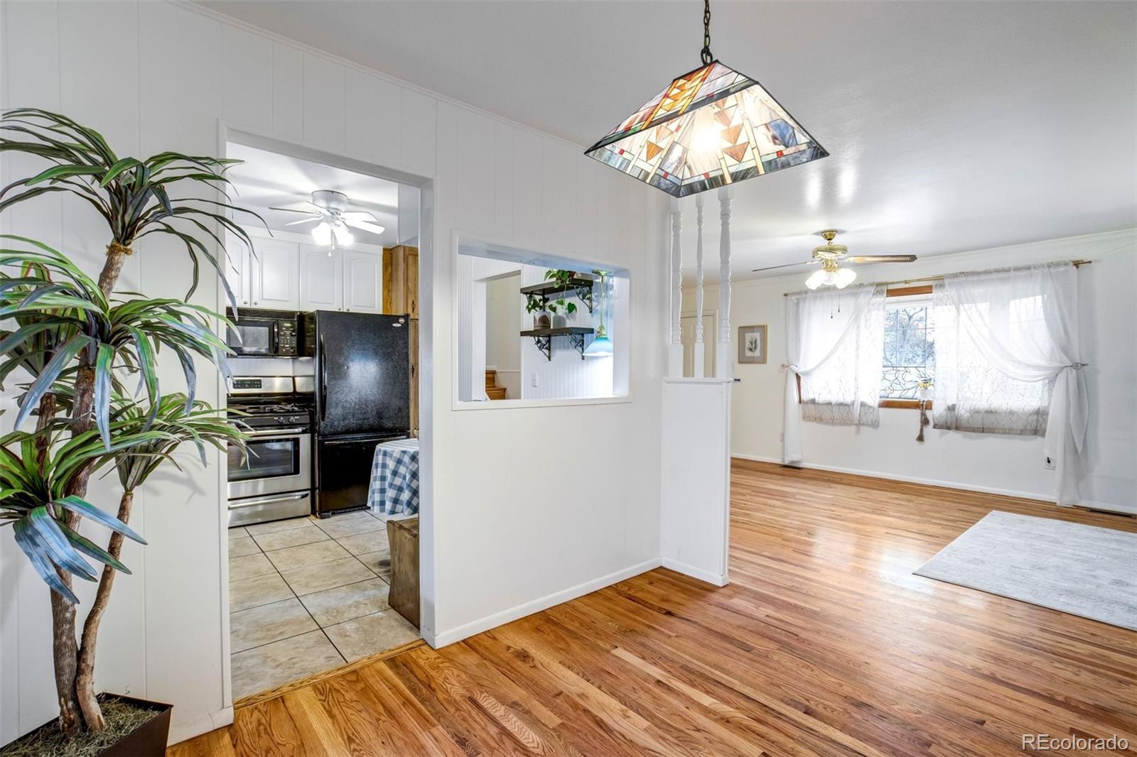 MLS Image #6 for 1610  dixon drive,colorado springs, Colorado