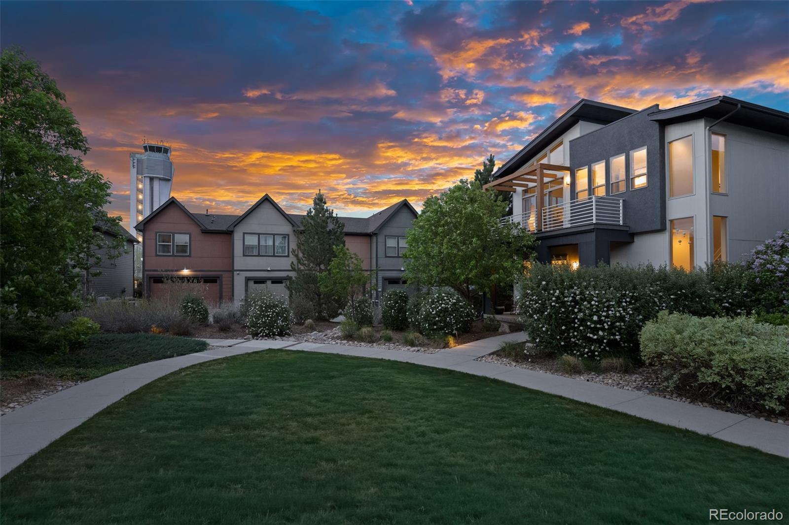 MLS Image #2 for 8323 e 29th place,denver, Colorado
