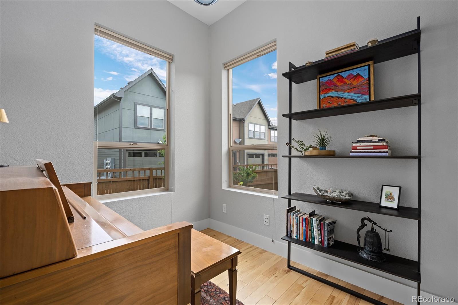 MLS Image #22 for 8323 e 29th place,denver, Colorado