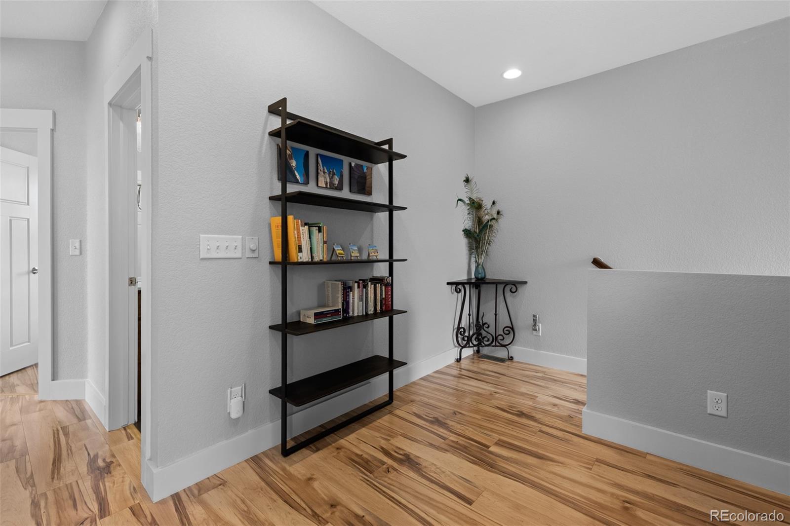 MLS Image #26 for 8323 e 29th place,denver, Colorado