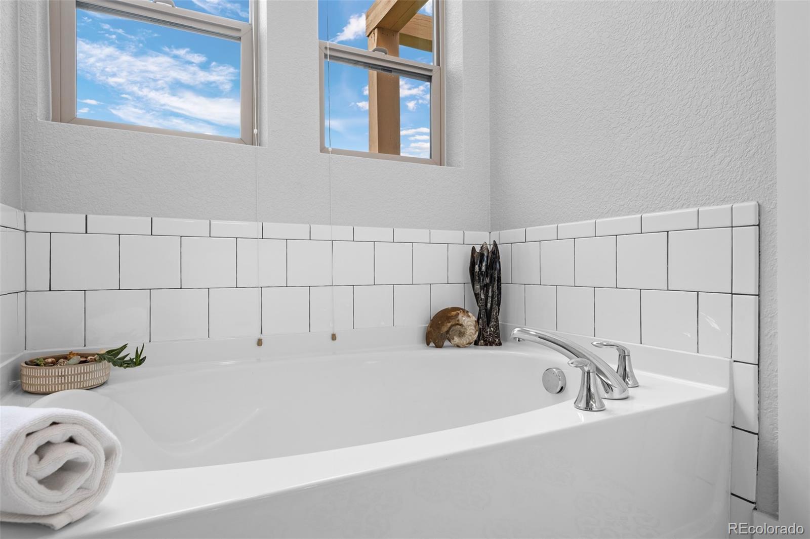 MLS Image #33 for 8323 e 29th place,denver, Colorado
