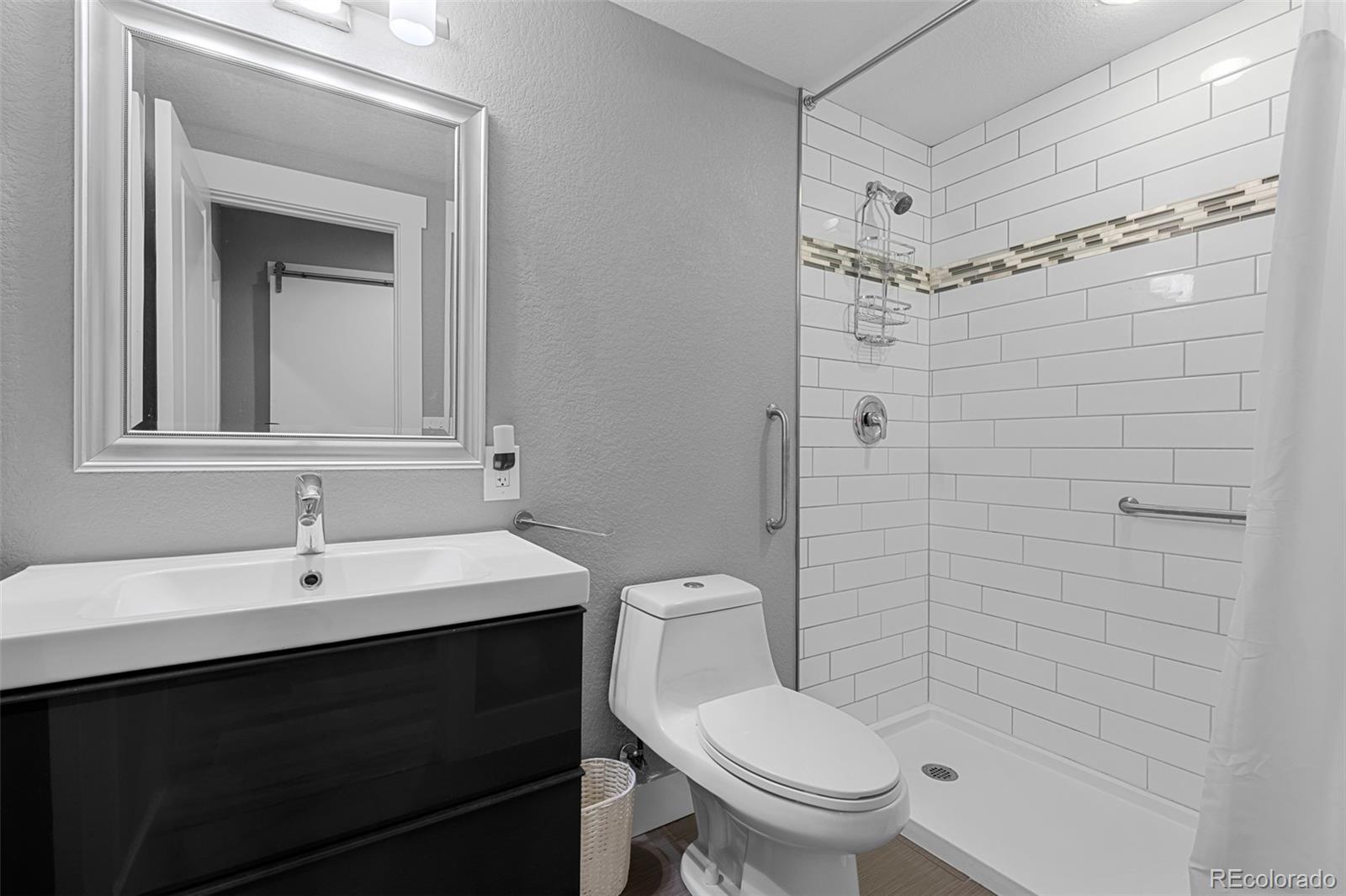 MLS Image #43 for 8323 e 29th place,denver, Colorado