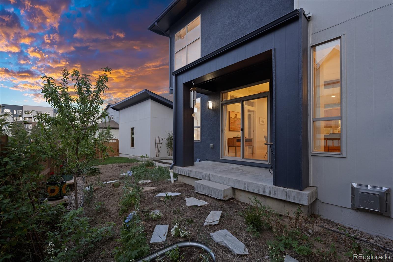 MLS Image #49 for 8323 e 29th place,denver, Colorado