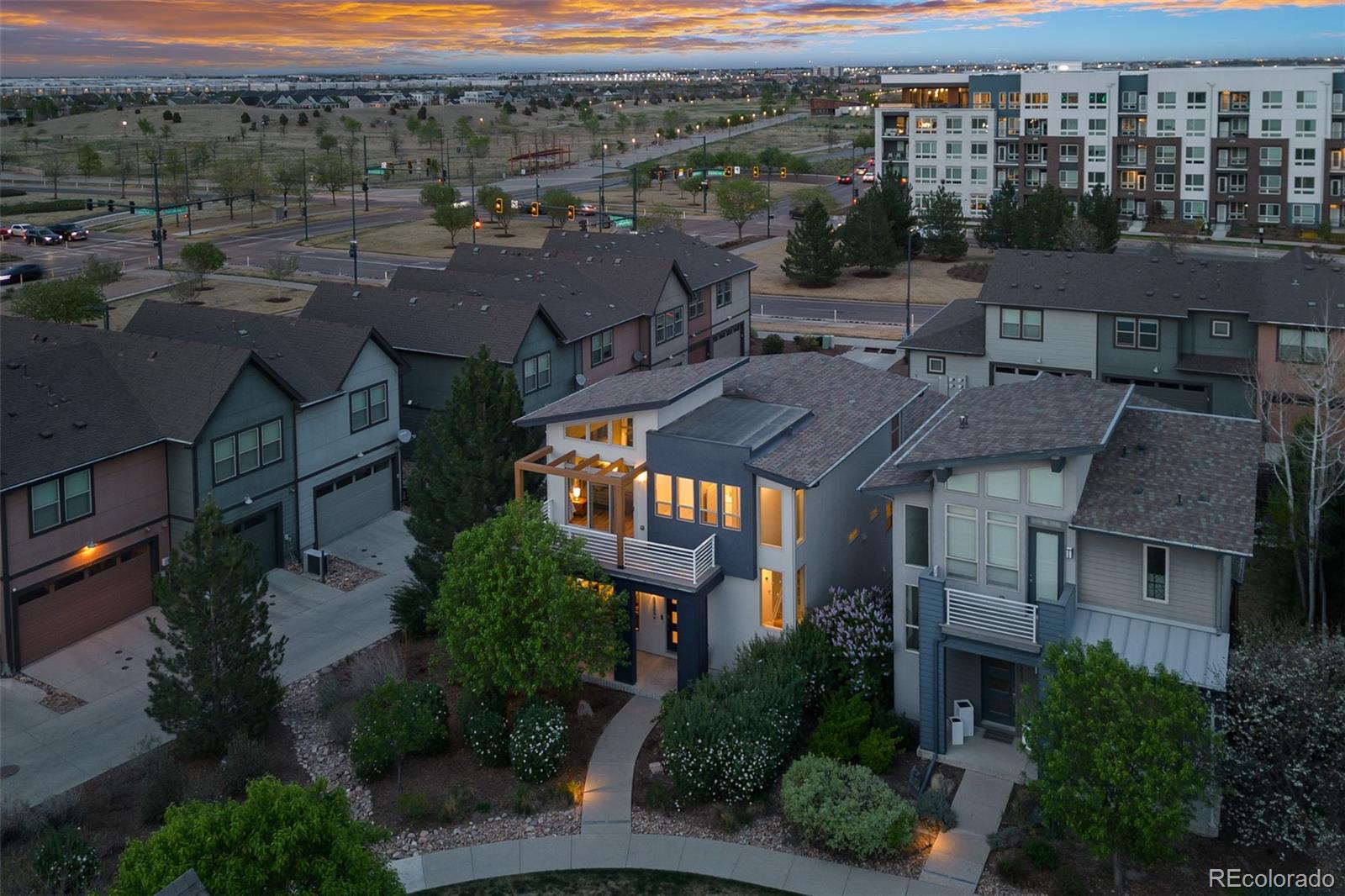 MLS Image #5 for 8323 e 29th place,denver, Colorado