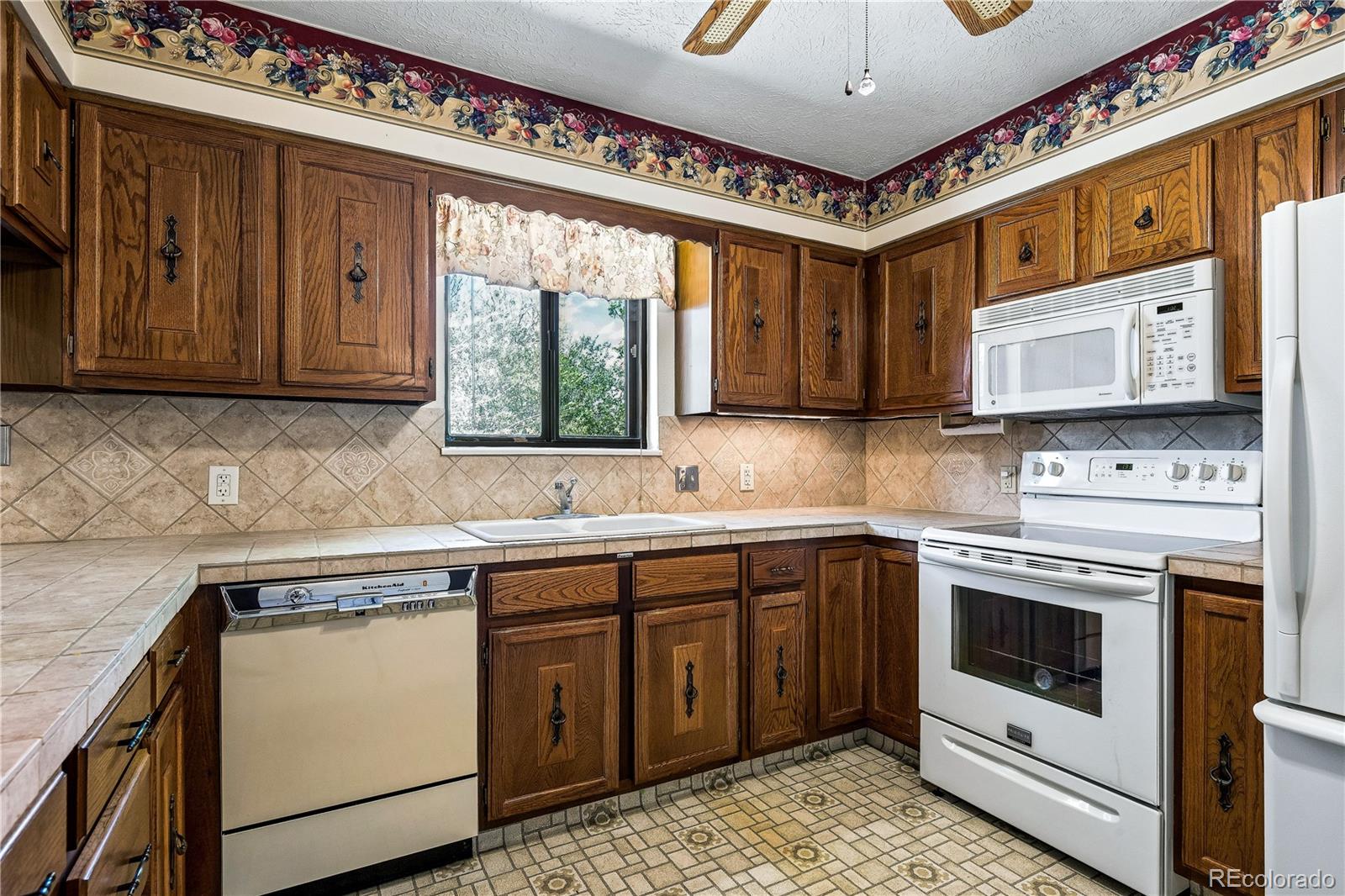 MLS Image #4 for 6294 s oneida way,centennial, Colorado