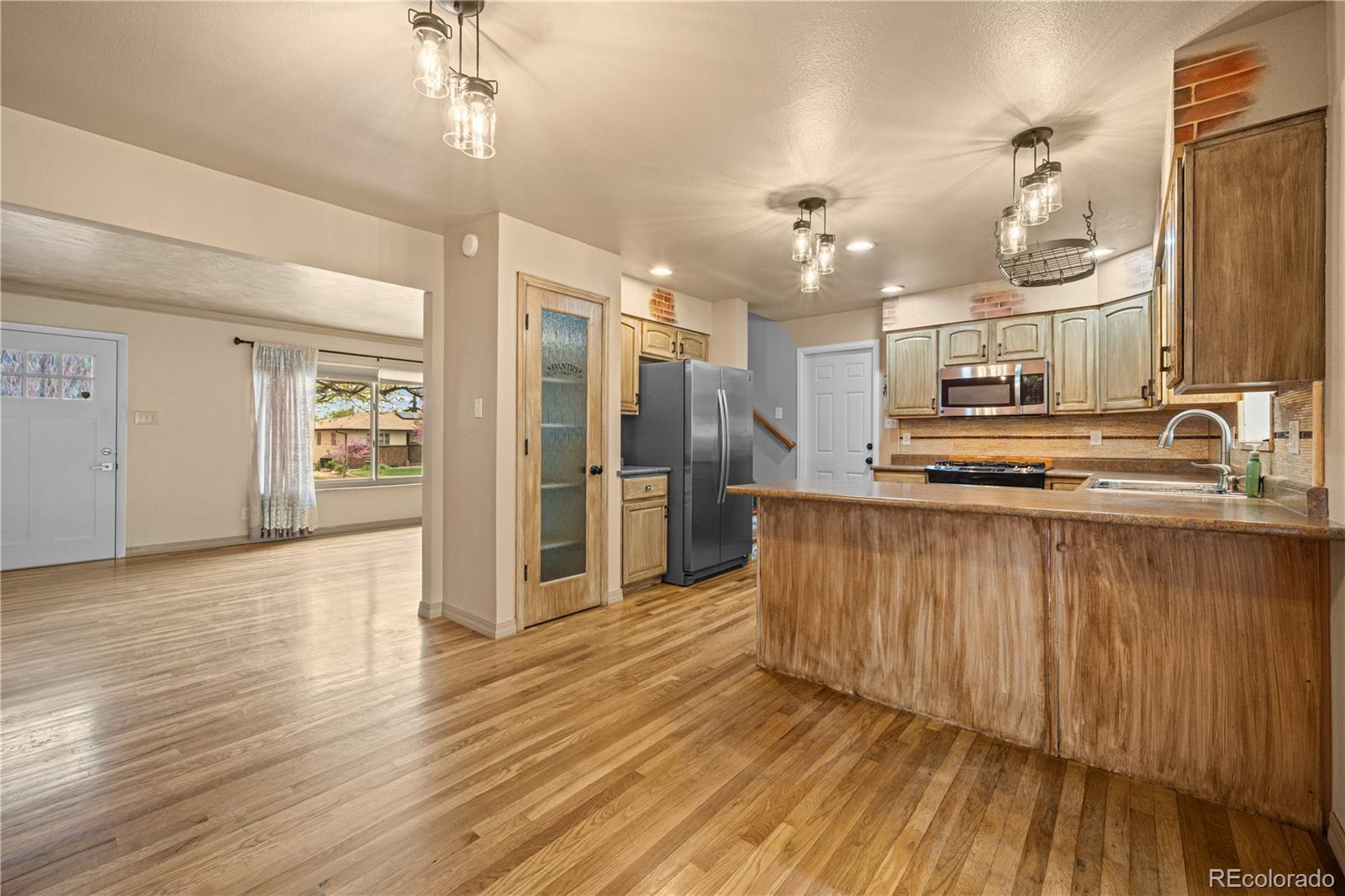 MLS Image #11 for 25  fordham circle,pueblo, Colorado
