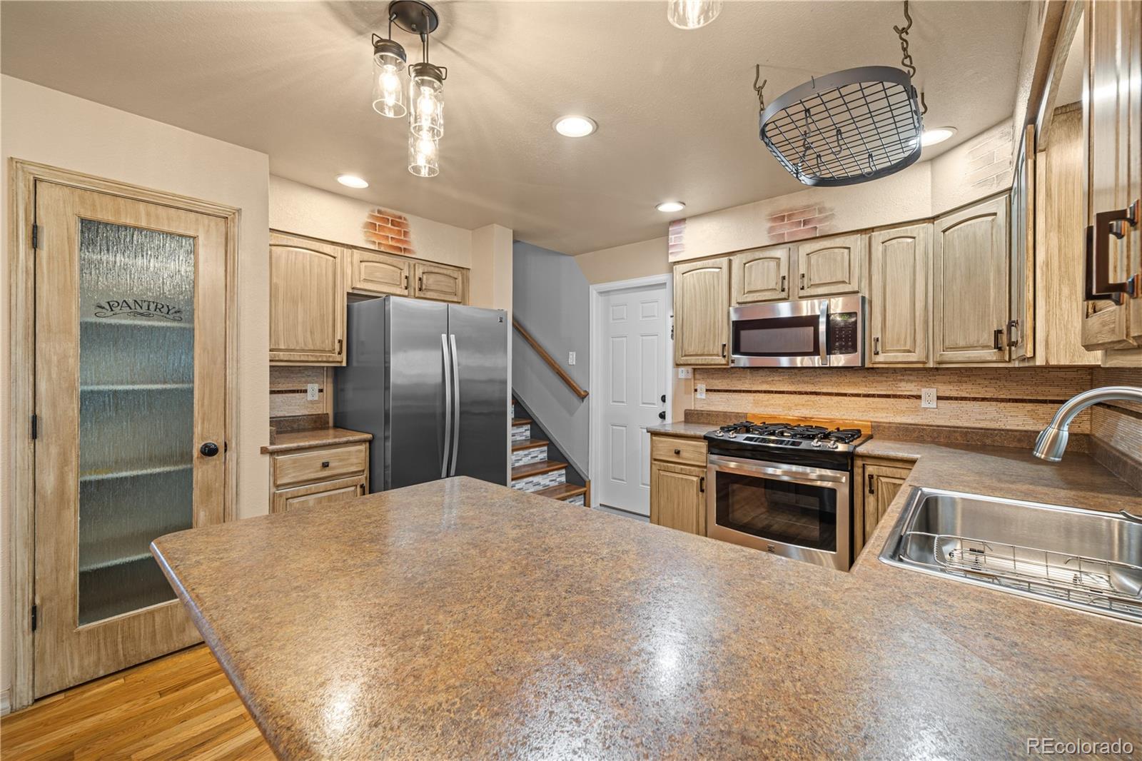 MLS Image #15 for 25  fordham circle,pueblo, Colorado