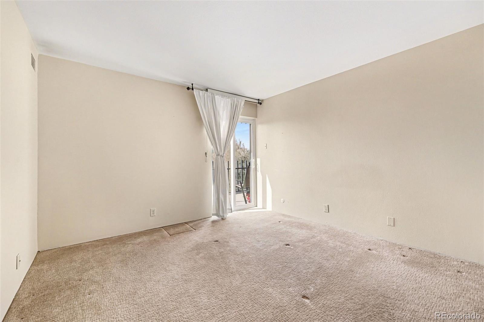 MLS Image #11 for 460 s marion parkway 753,denver, Colorado