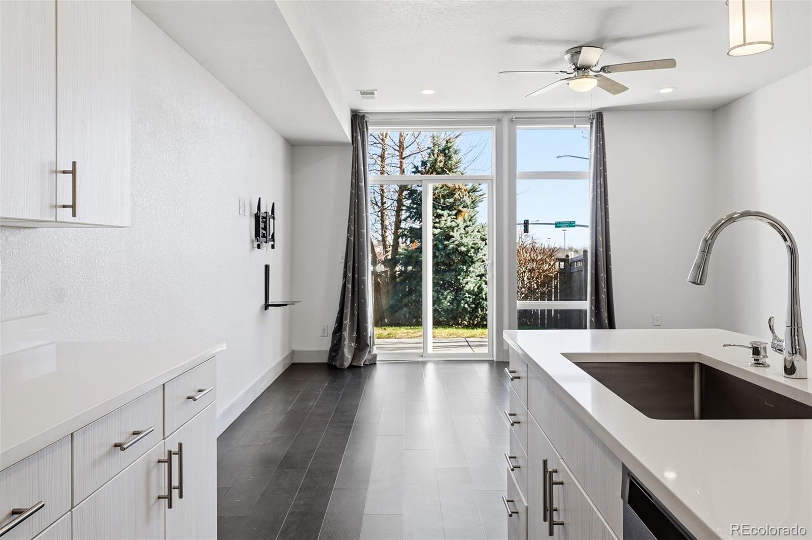 MLS Image #11 for 14956 e hampden avenue,aurora, Colorado