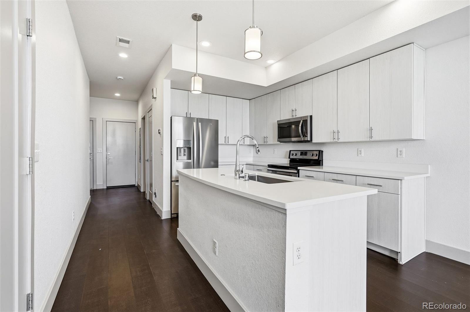 MLS Image #3 for 14956 e hampden avenue,aurora, Colorado