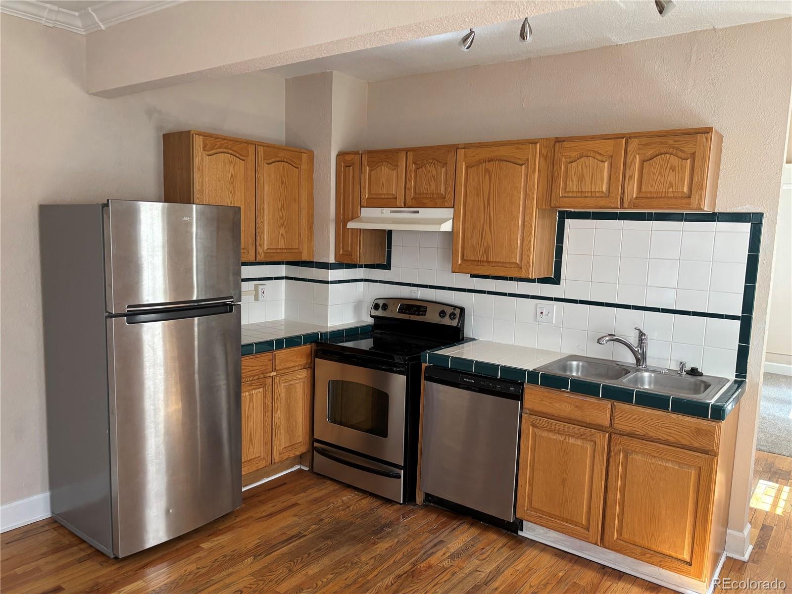 MLS Image #3 for 1341 n washington street 3,denver, Colorado