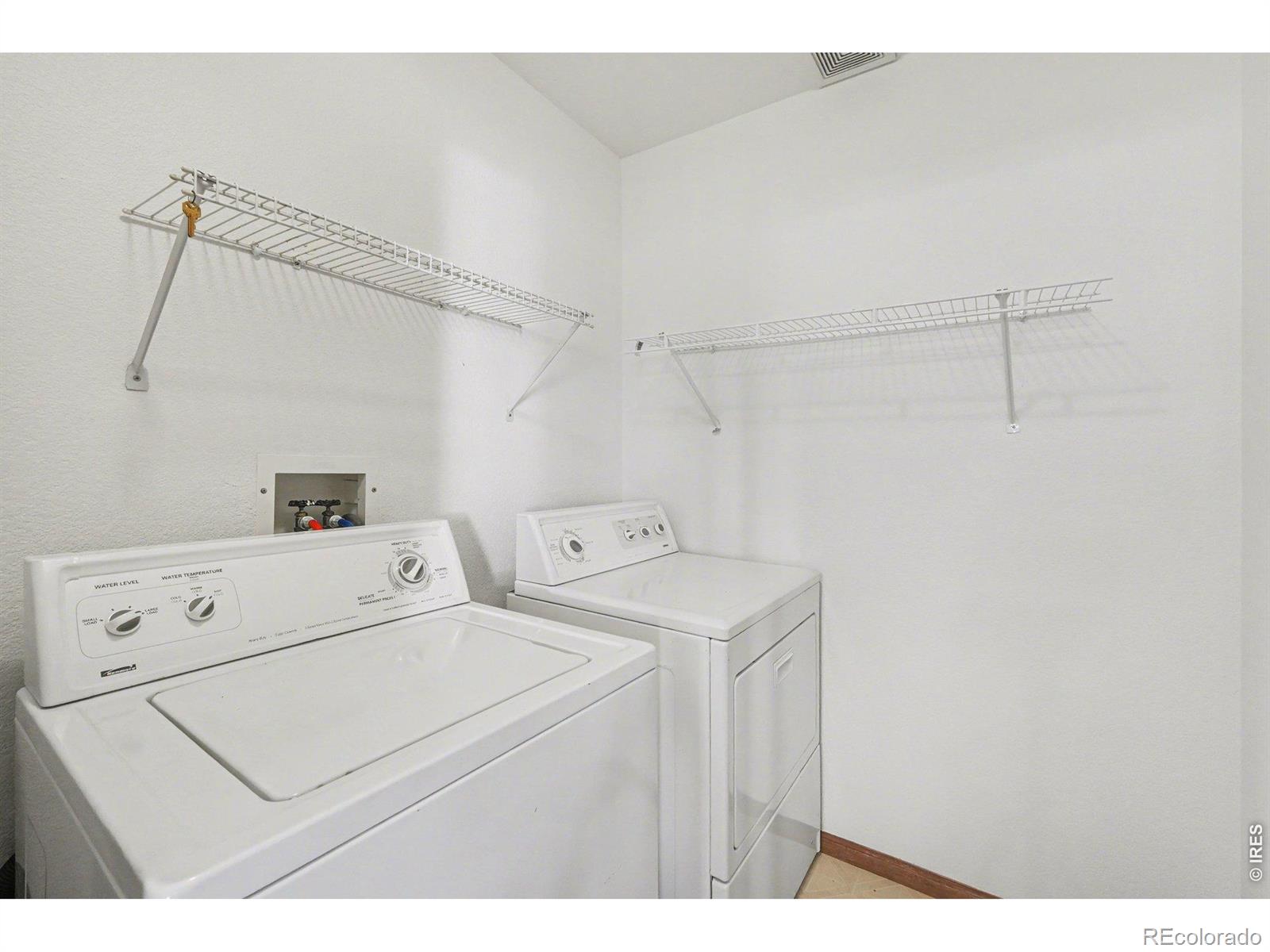 MLS Image #15 for 463  stevens circle,platteville, Colorado