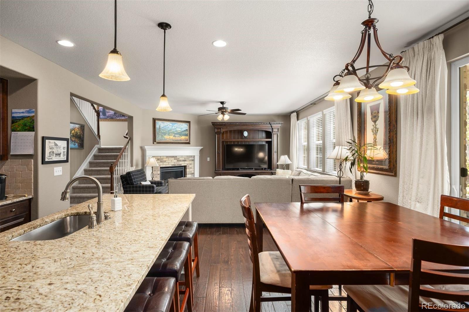 MLS Image #13 for 4545 s monaco street,denver, Colorado