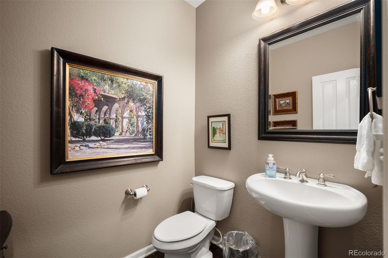 MLS Image #18 for 4545 s monaco street,denver, Colorado