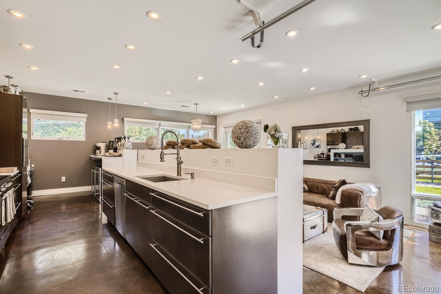 MLS Image #10 for 2725 w 21st avenue,denver, Colorado