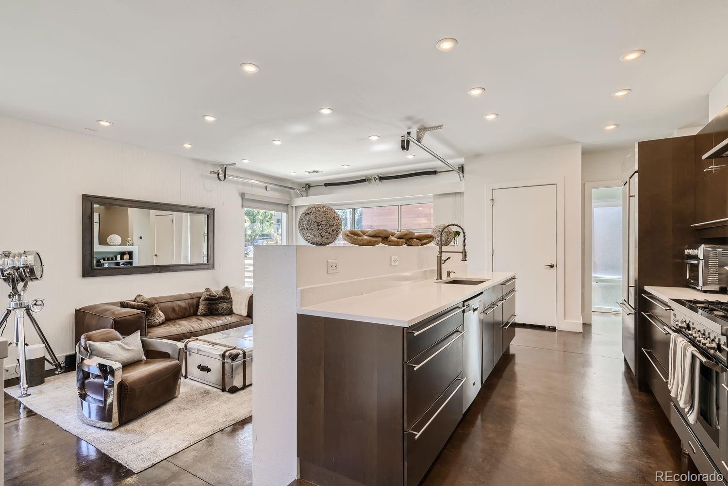 MLS Image #11 for 2725 w 21st avenue,denver, Colorado