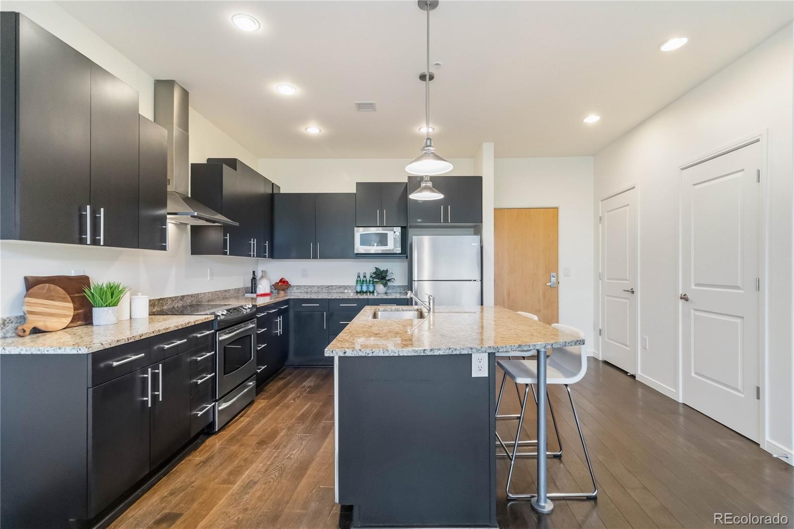 MLS Image #1 for 2958  syracuse street,denver, Colorado
