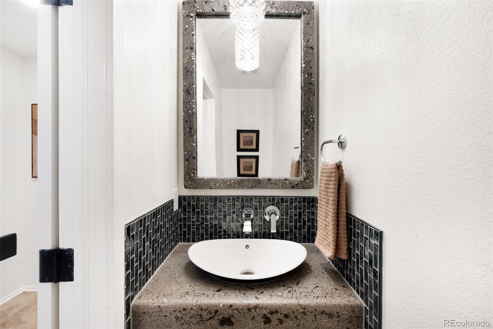 MLS Image #10 for 8305  moore street,arvada, Colorado