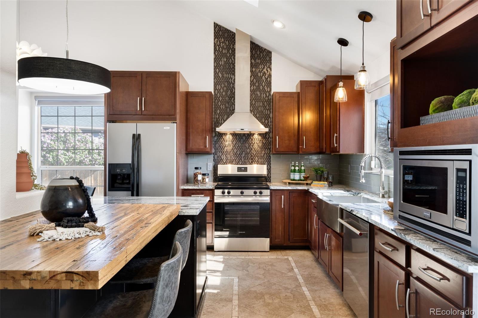 MLS Image #6 for 8305  moore street,arvada, Colorado