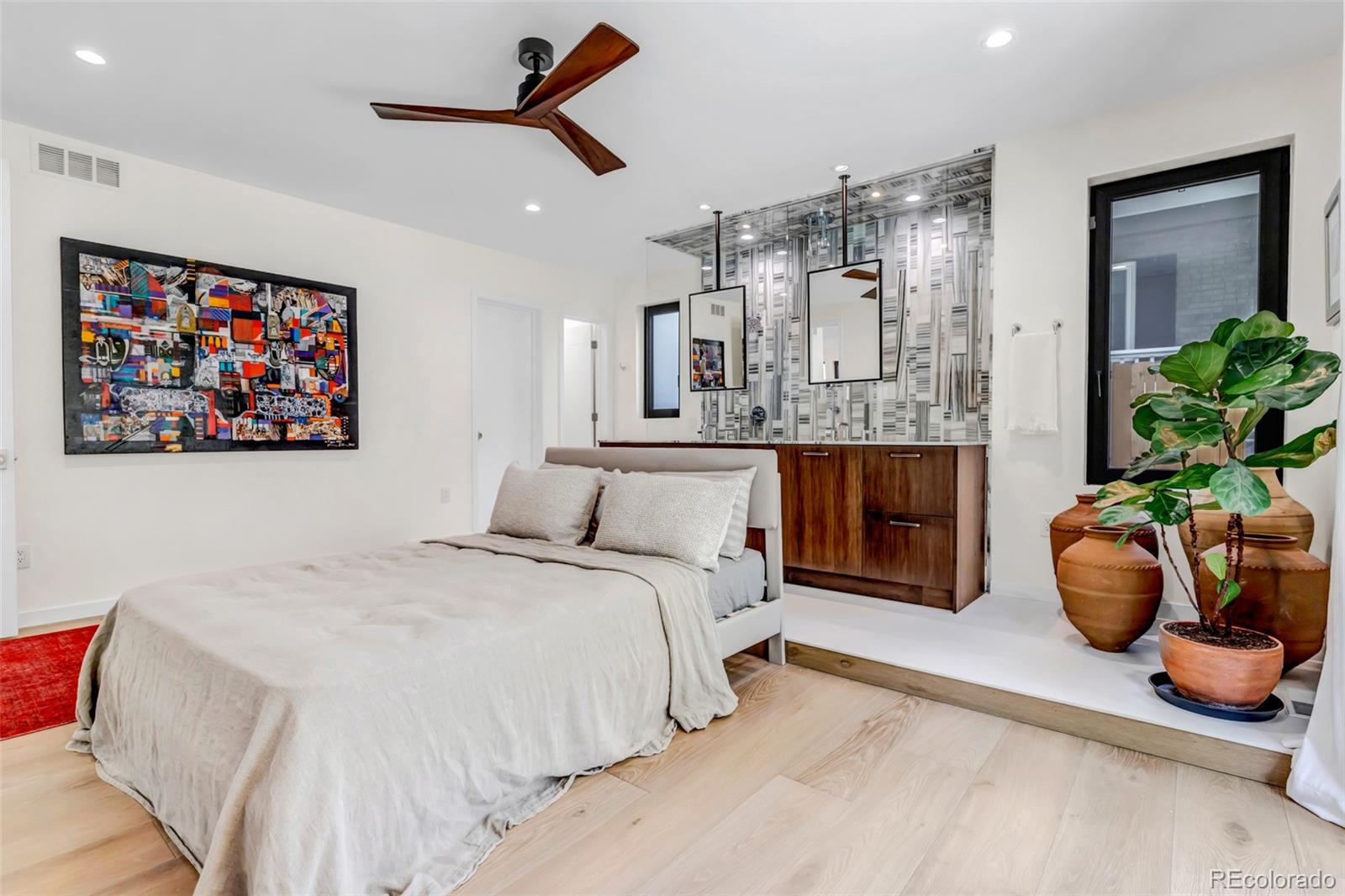 MLS Image #13 for 1375 s elizabeth street,denver, Colorado