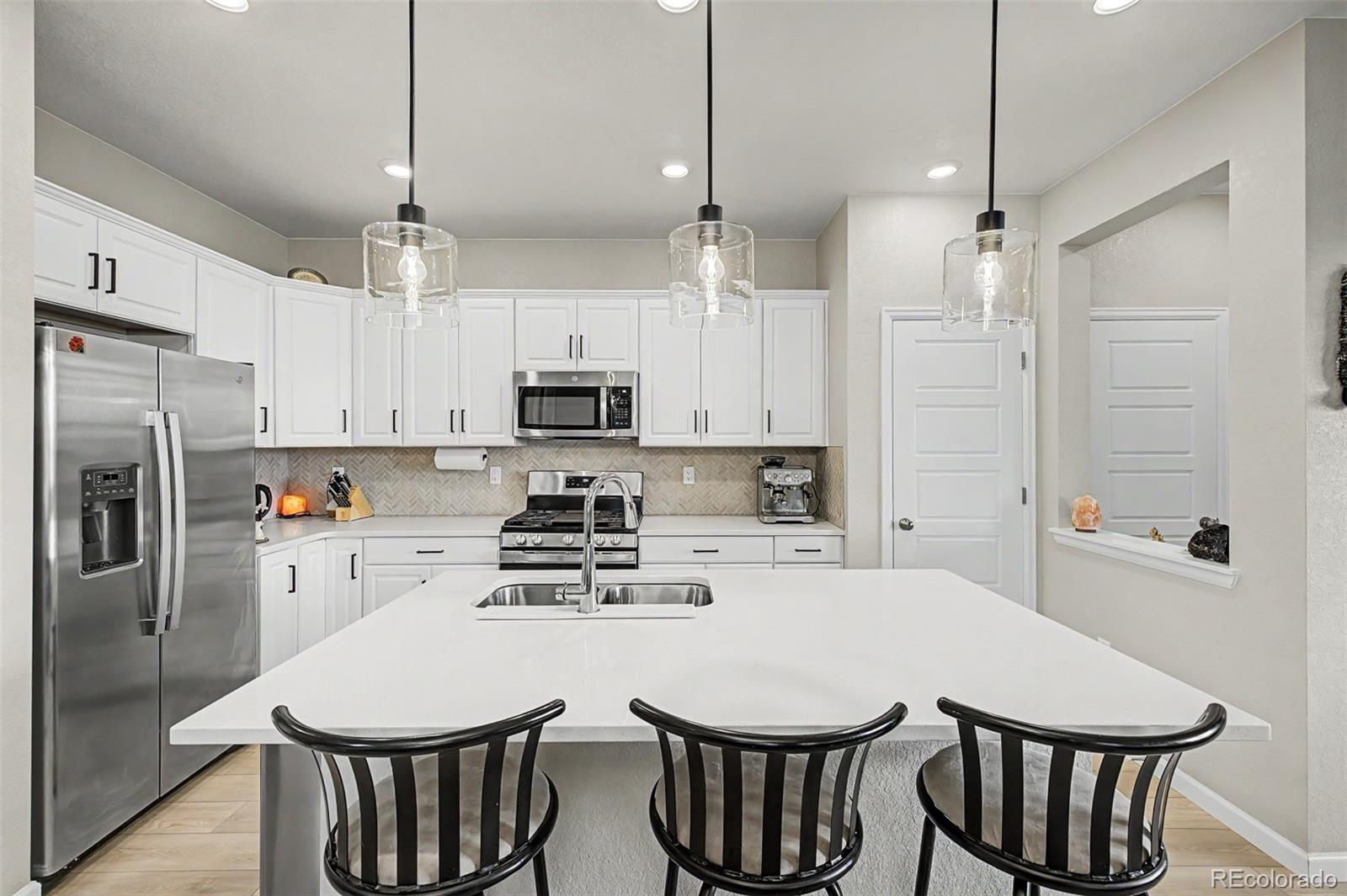 MLS Image #2 for 2076  chambers road,brighton, Colorado