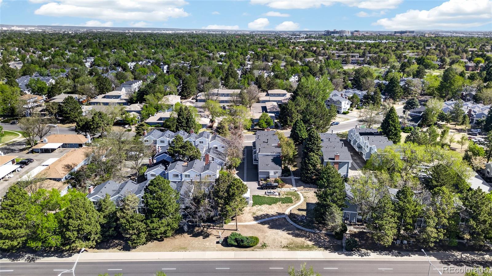 MLS Image #3 for 11648 e cedar avenue,aurora, Colorado