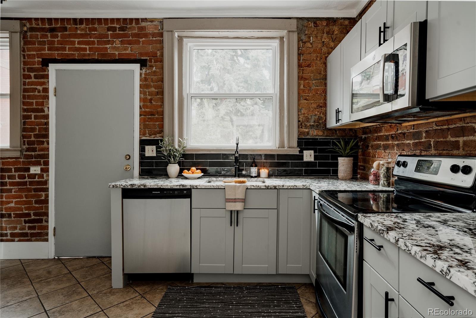 MLS Image #40 for 1900 e 22nd avenue,denver, Colorado