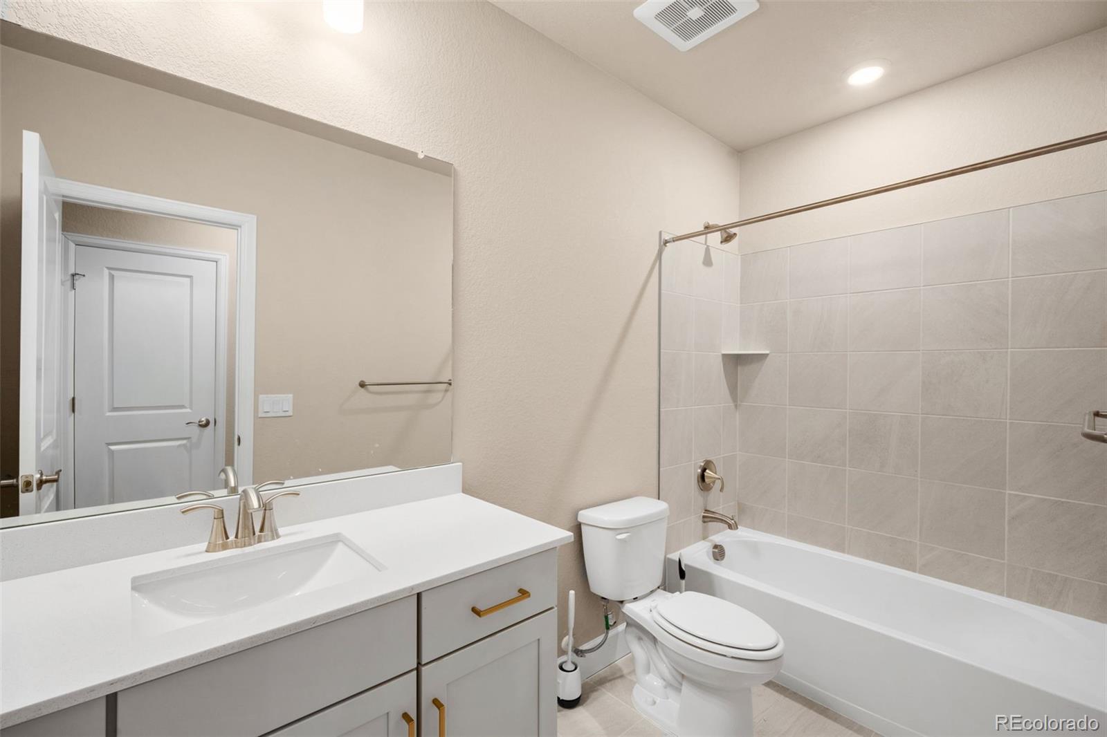 MLS Image #27 for 9792  banner peak street,littleton, Colorado