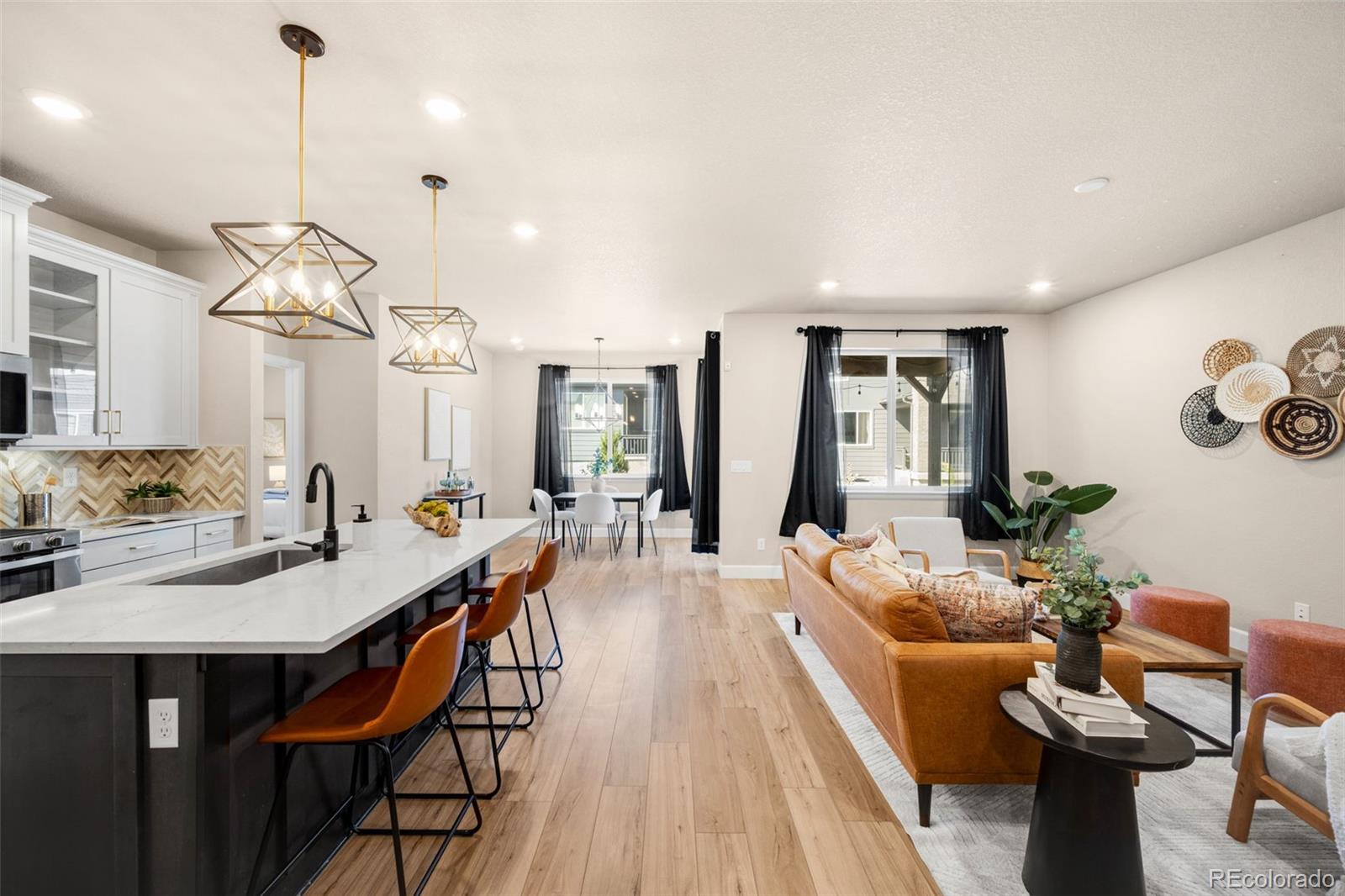 MLS Image #4 for 9792  banner peak street,littleton, Colorado