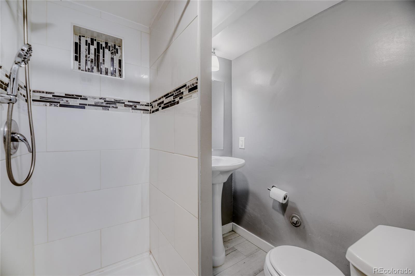 MLS Image #16 for 5101 s washington street,littleton, Colorado