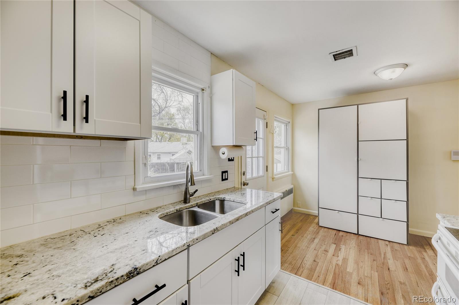 MLS Image #5 for 5101 s washington street,littleton, Colorado