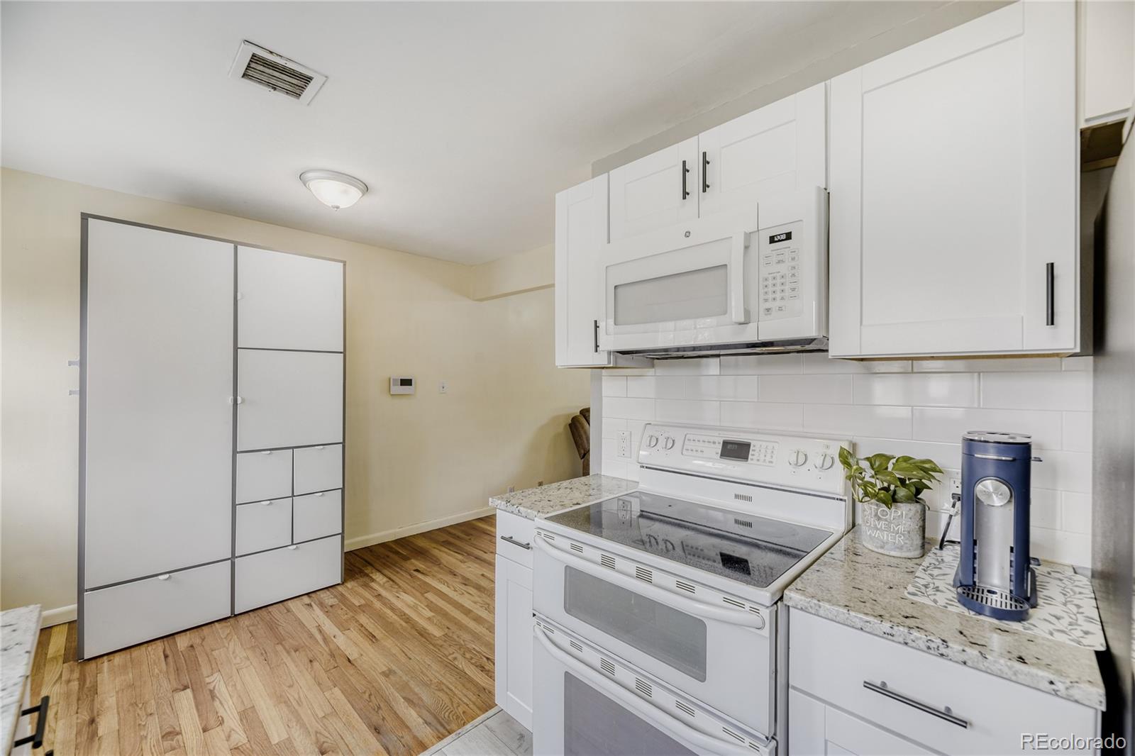 MLS Image #6 for 5101 s washington street,littleton, Colorado