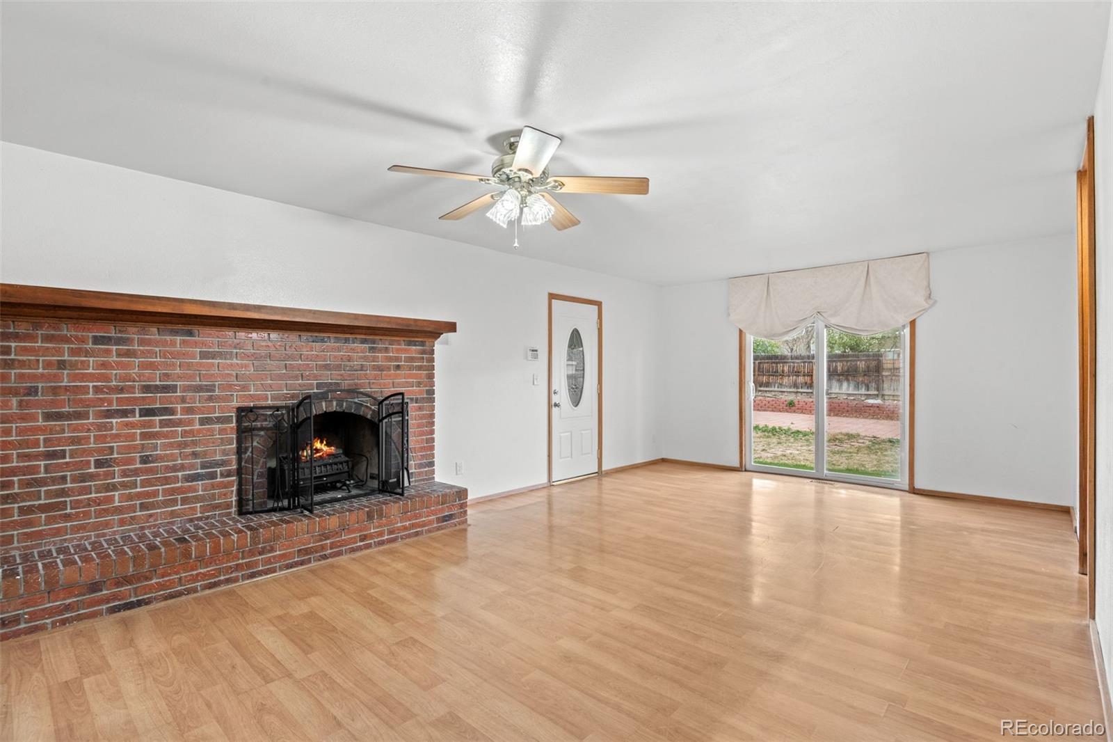 MLS Image #5 for 2447 s evanston street,aurora, Colorado