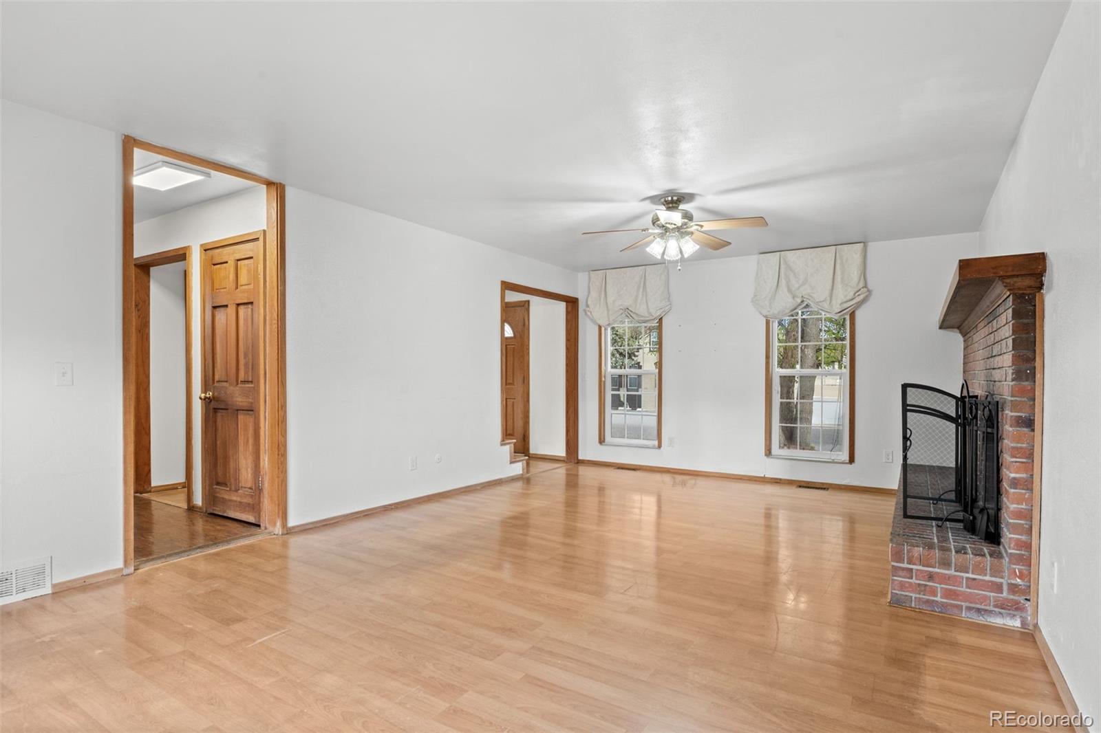 MLS Image #7 for 2447 s evanston street,aurora, Colorado