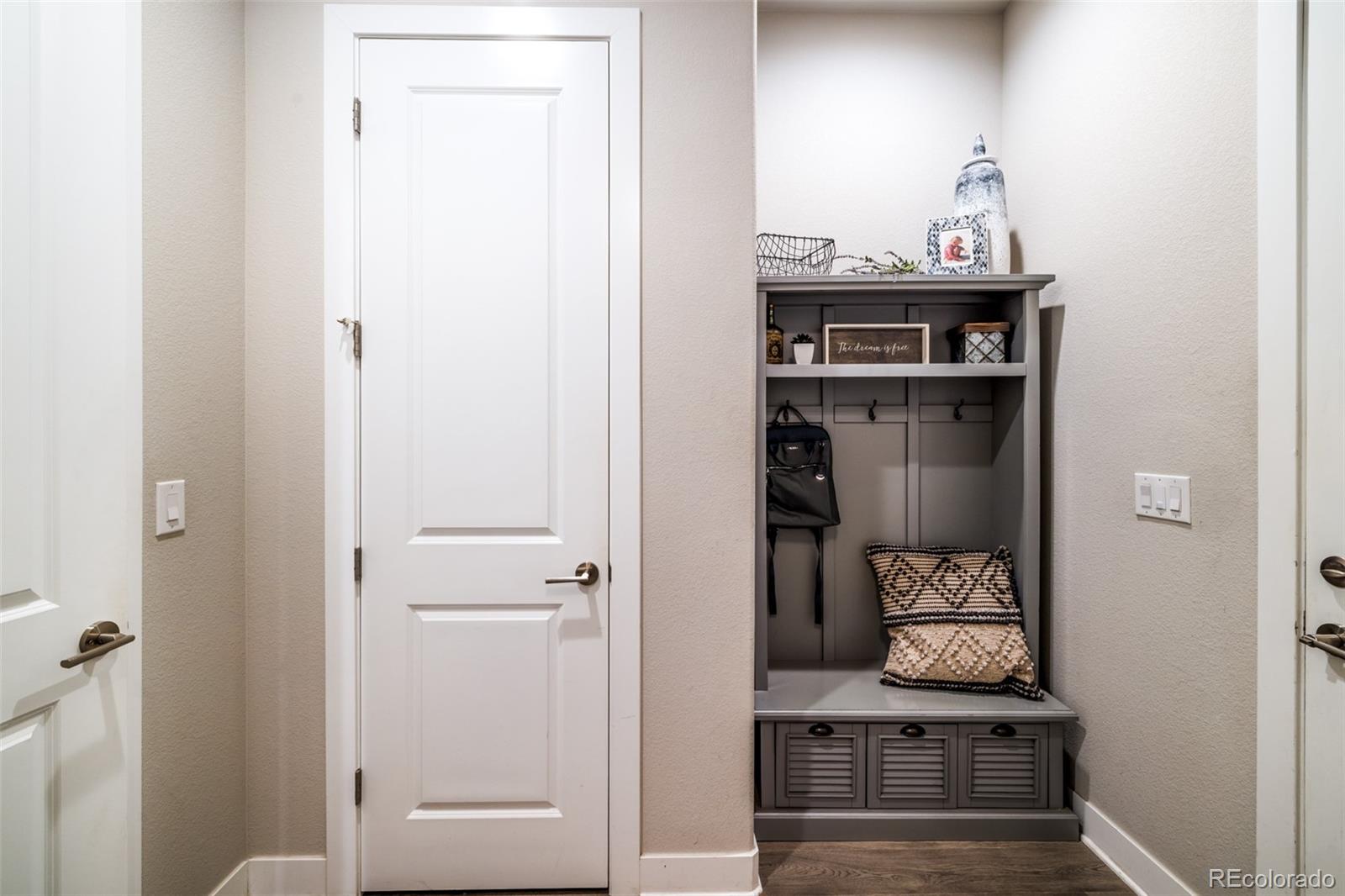 MLS Image #36 for 27681 e lakeview drive,aurora, Colorado