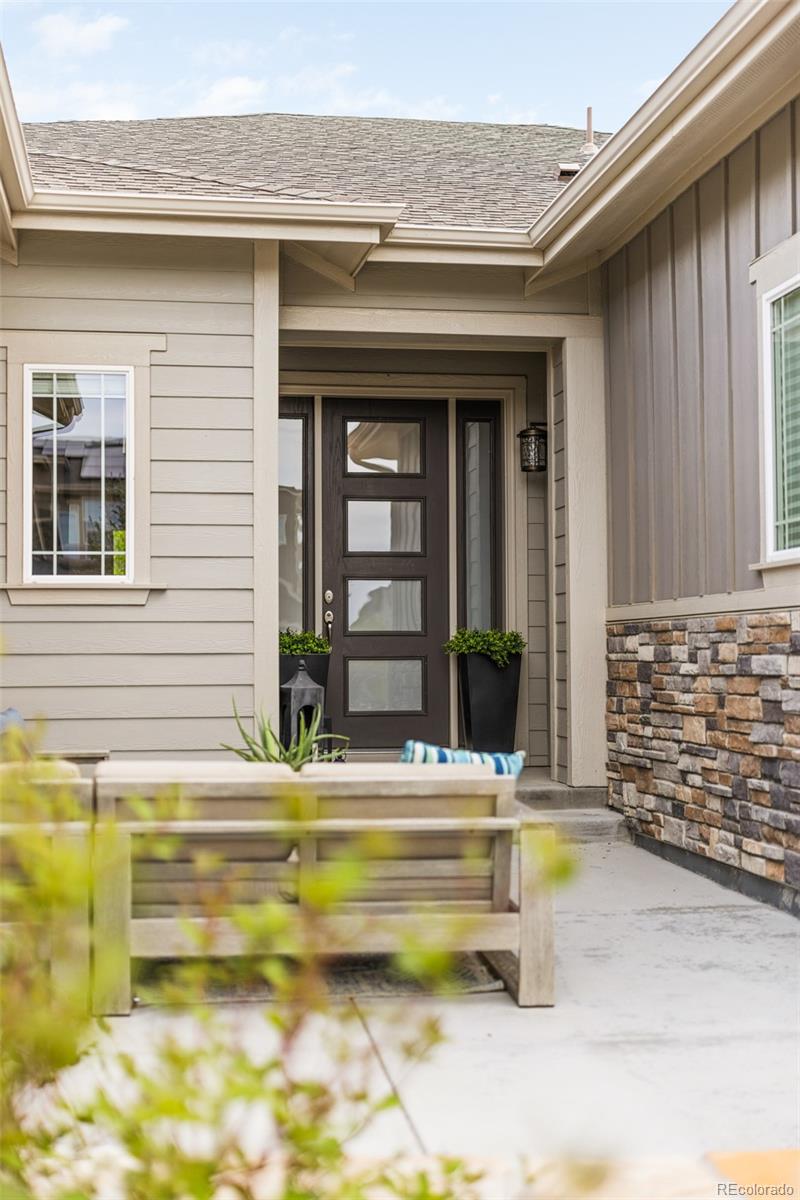 MLS Image #4 for 27681 e lakeview drive,aurora, Colorado