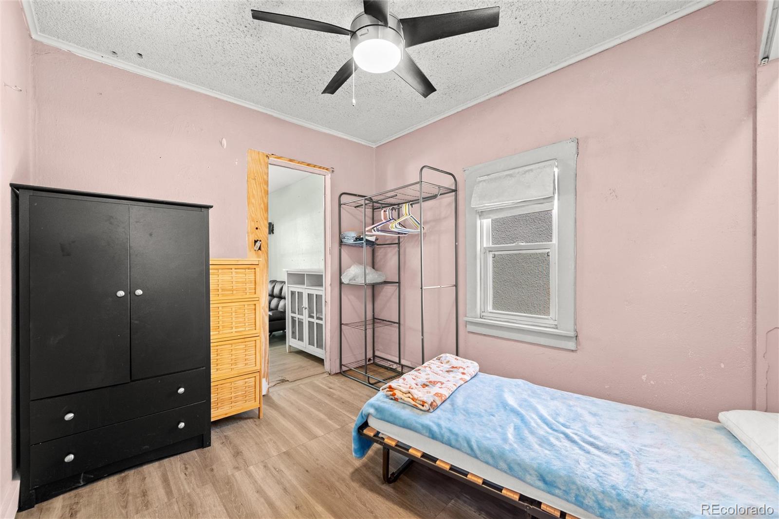 MLS Image #7 for 2036 s acoma street,denver, Colorado