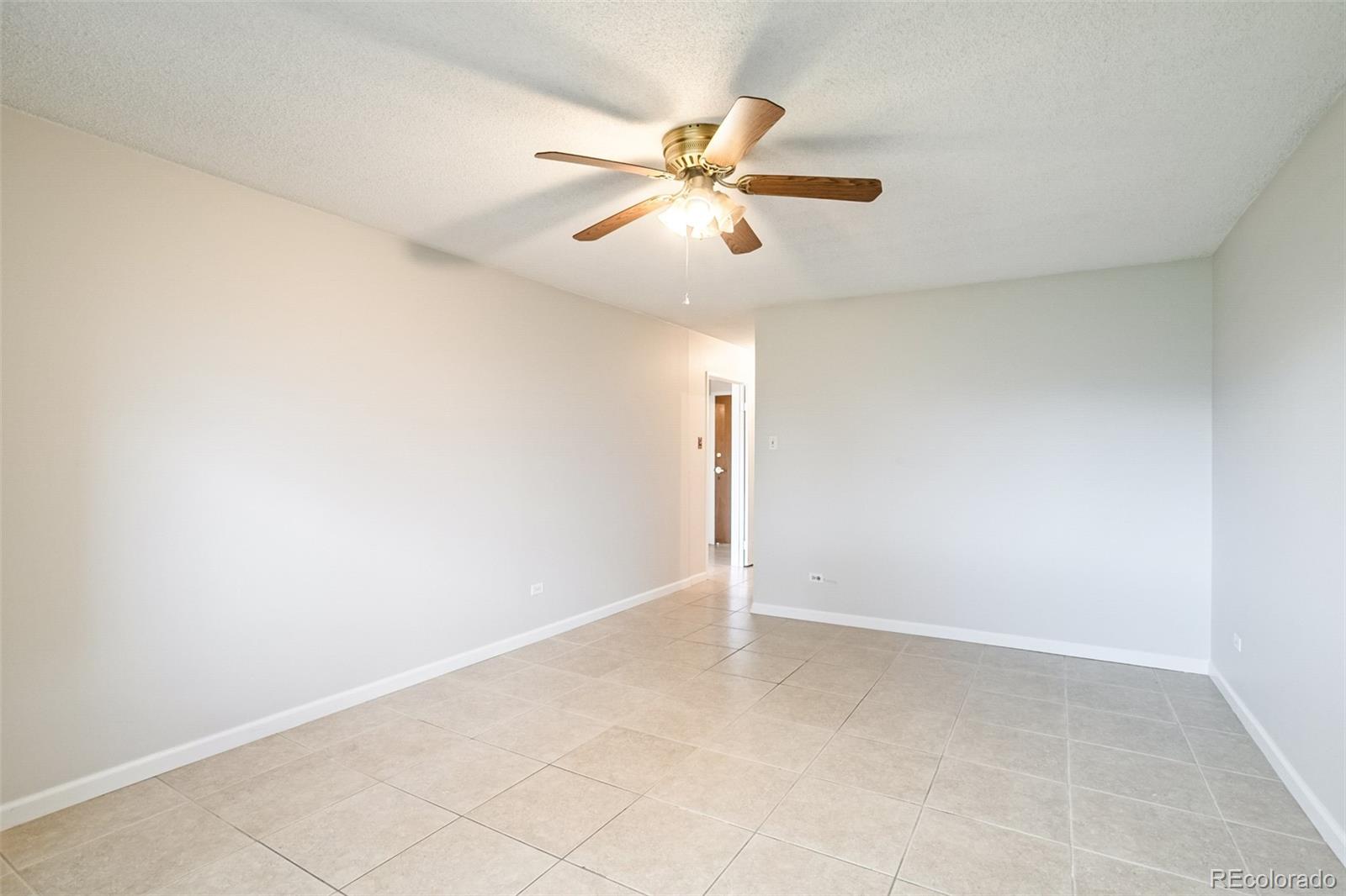 MLS Image #28 for 690 s alton way 6a,denver, Colorado