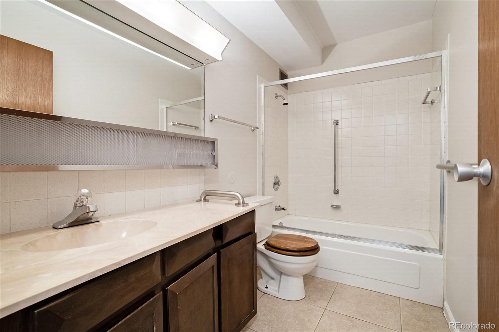 MLS Image #32 for 690 s alton way 6a,denver, Colorado