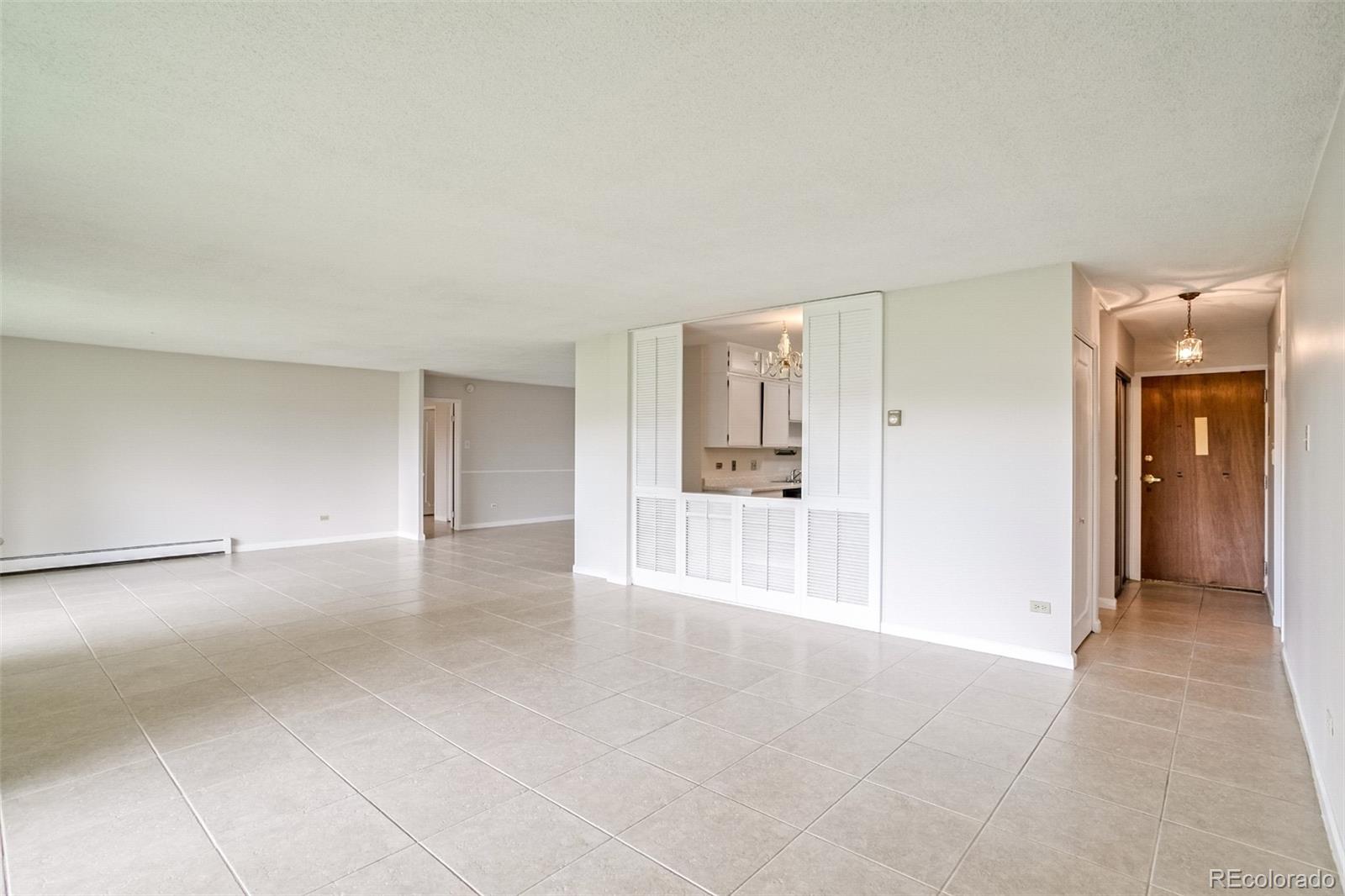 MLS Image #5 for 690 s alton way 6a,denver, Colorado