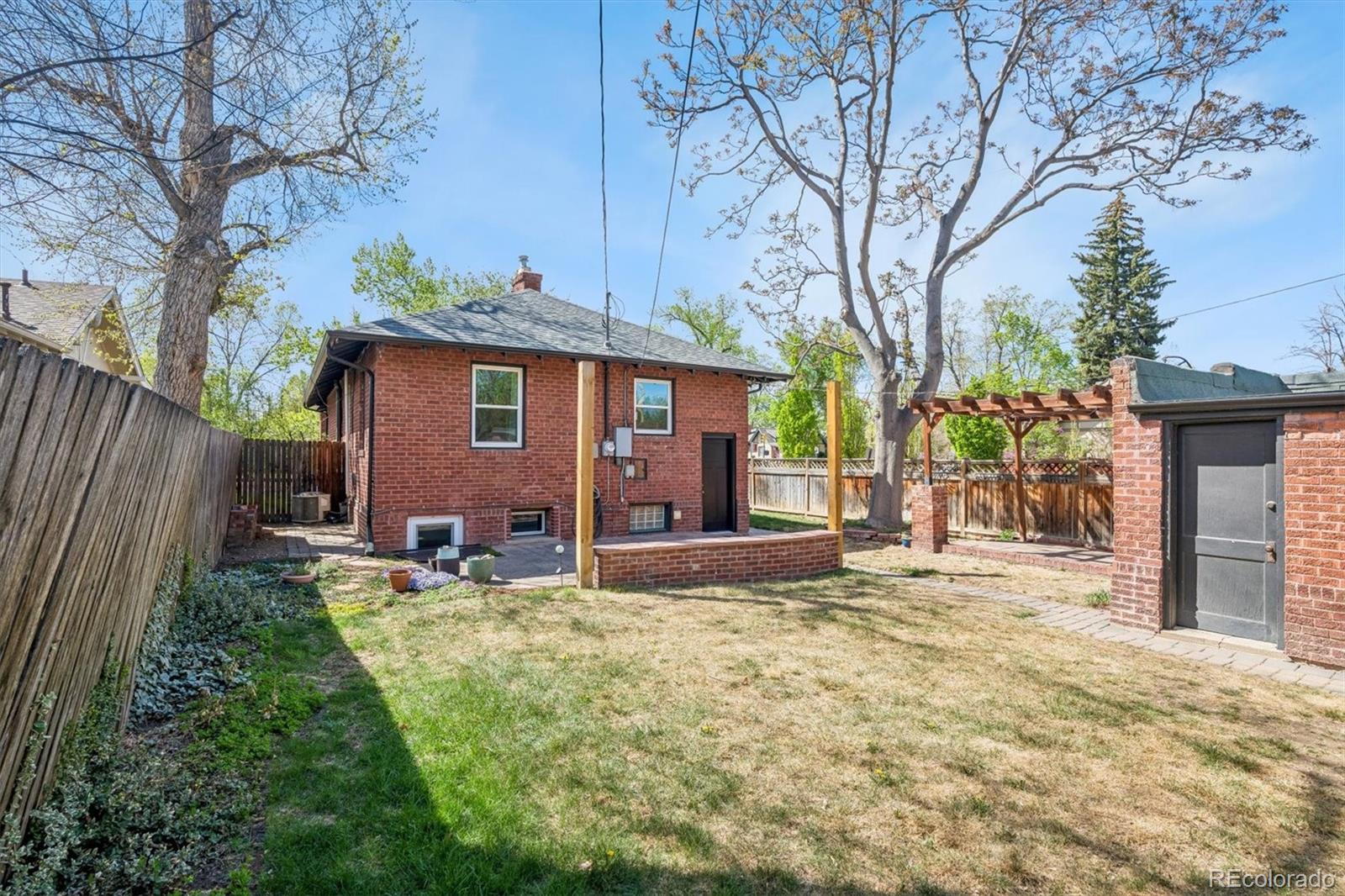 MLS Image #22 for 2290  holly street,denver, Colorado